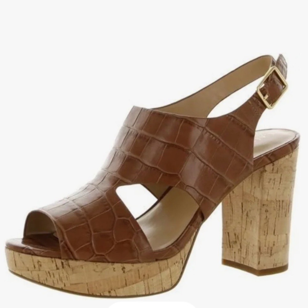 Lauren Ralph Lauren Leather Heels NWOB size 10